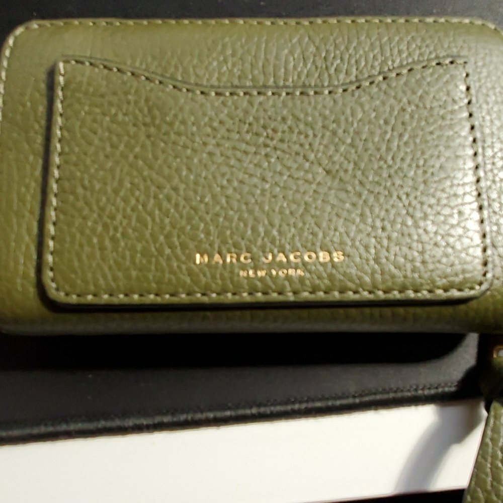 Marc Jacob's wallet